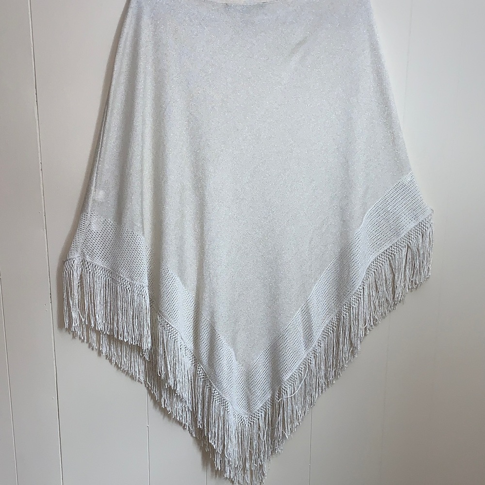 White House Black Market Shimmering  Cream Metallic Gold Poncho - Picture 7 of 7